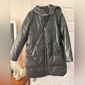 Size Small Vegan Faux leather puffer coat. Color is black size small. NWOT